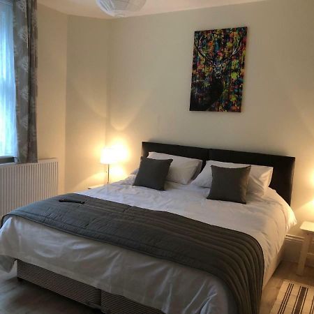 Good Intent Rooms Waltham Abbey Exterior foto